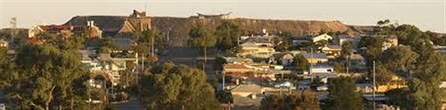 Aly'S Cottage Broken Hill Exterior foto